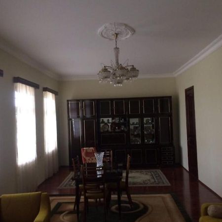 Kobuleti 4-Bedroom Apartment ภายนอก รูปภาพ