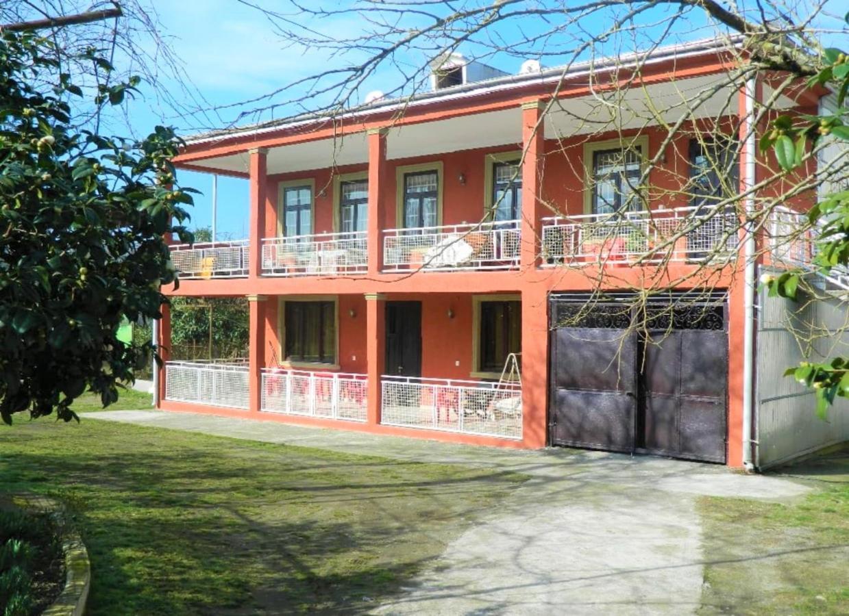 Kobuleti 4-Bedroom Apartment ภายนอก รูปภาพ